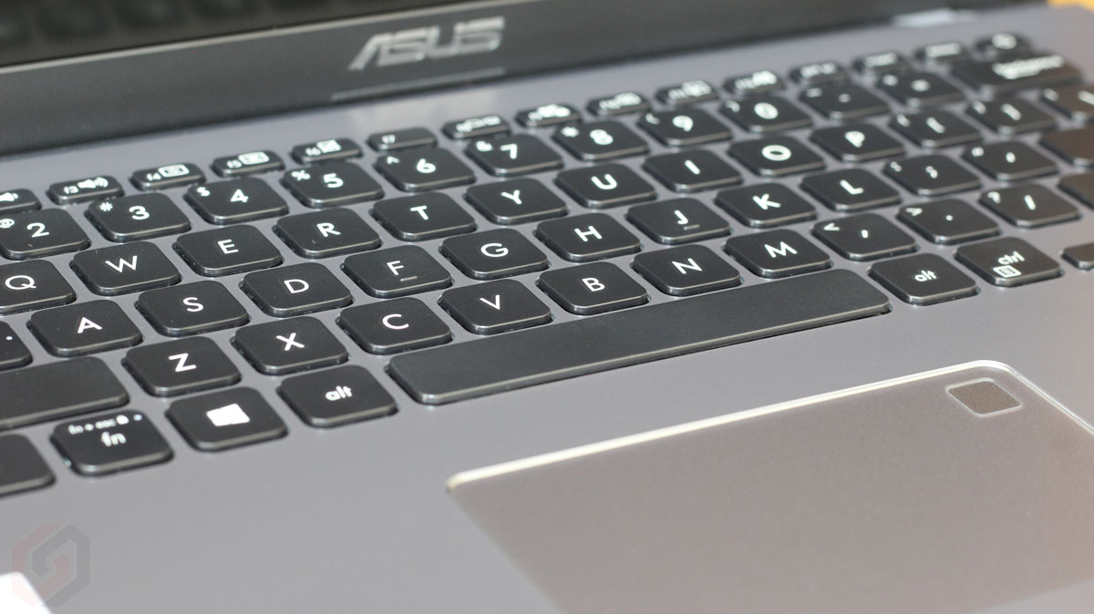 ASUS VivoBook 14 Keyboard