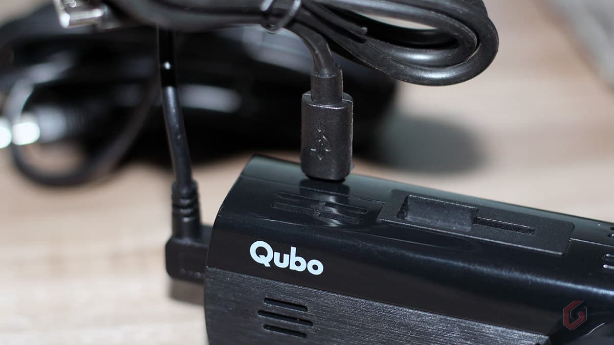 Qubo Dashcam Pro 4K Rear Camera Connection