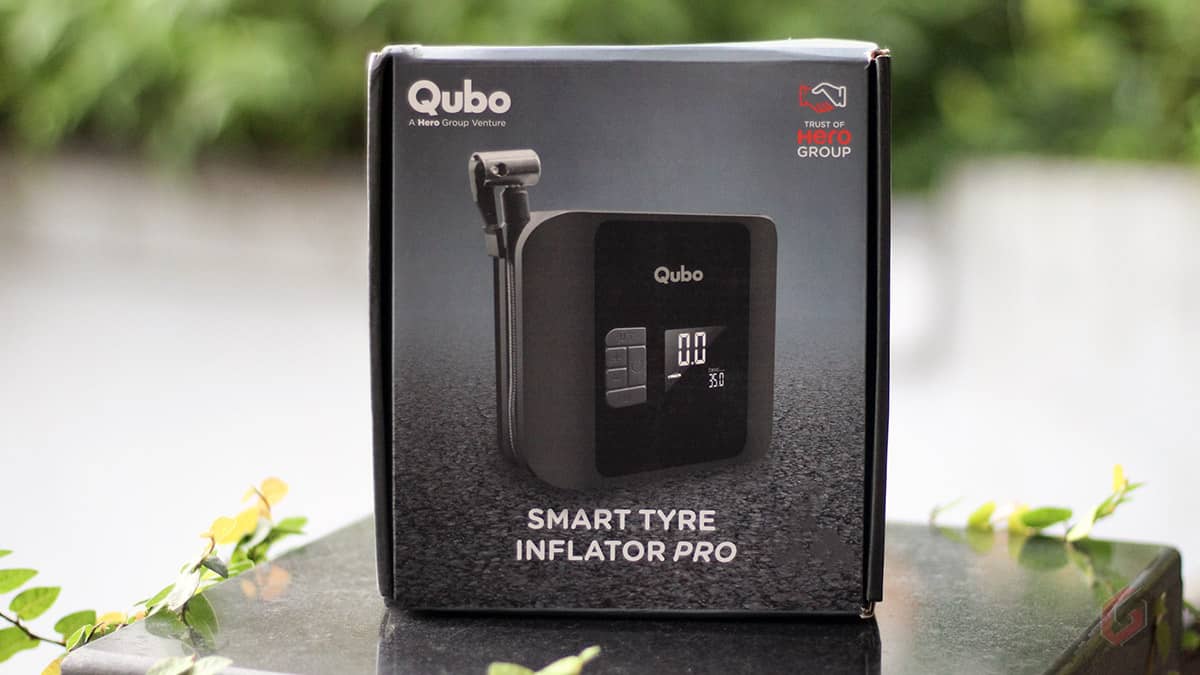 Qubo Smart Tyre Inflator Pro Package