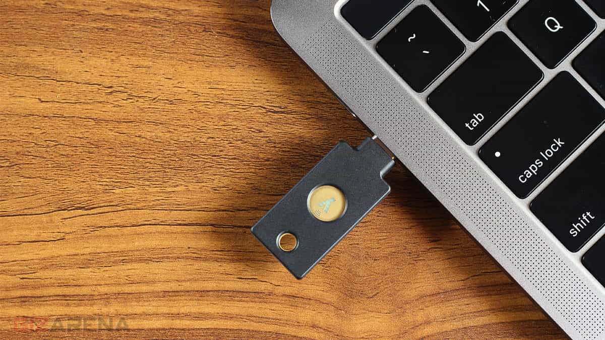 YubiKey 5C NFC Connected to Laptop